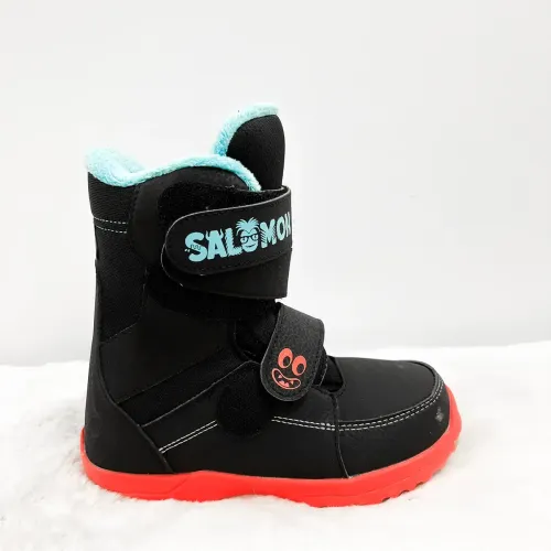 Snowboots < 6 Jahren