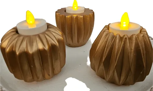 Set of 3 Gold Tealight Pillars