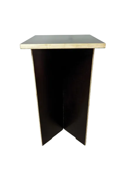 Cocktail tafel / stevige statafel 63x63x112 huren Weert