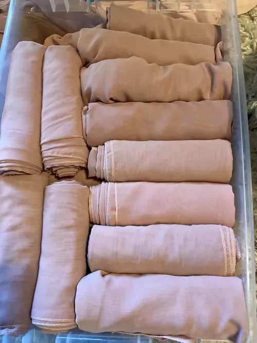 Chiffon table runner - taupe rose