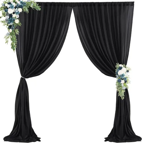 Telón de escenario negro