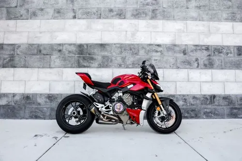 2021 Ducati Streetfighter V4S #B006473