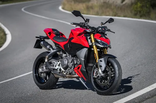 2025 Ducati Streetfighter v2s
