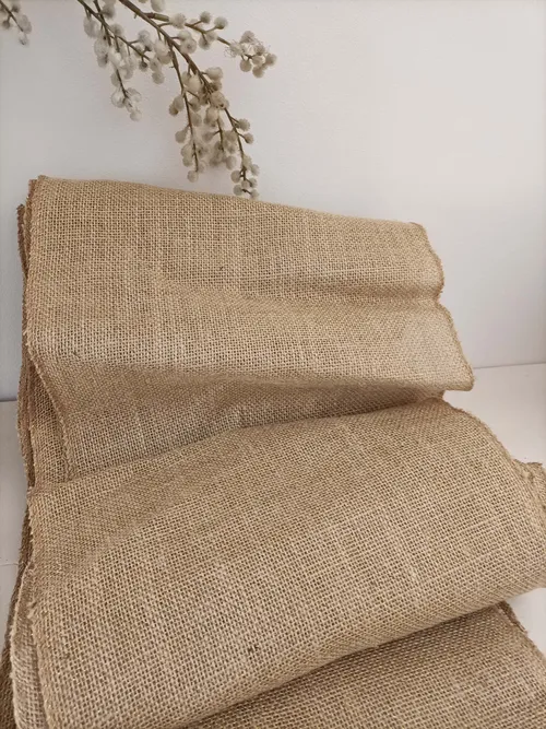 Chemin de buffet fil doré