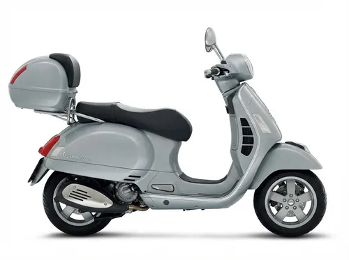 Vespa GT 200cc Automatic with back trunk