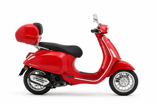 Vespa Sprint 125cc Automatic with back trunk