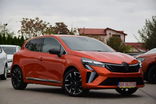 Noul Clio Hybrid 2023