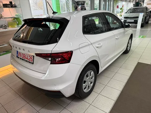 SKODA FABIA ESSENCE