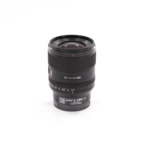 Sony E 35mm f/1.4 GM