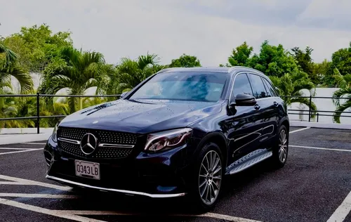 Mercedes GLC