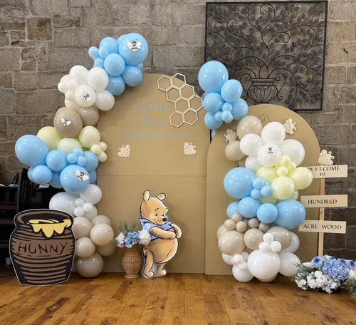 A Little Hunny Is on the Way 