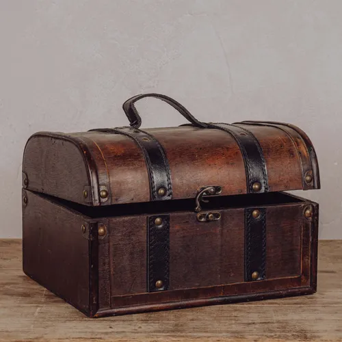 Petite malle en bois