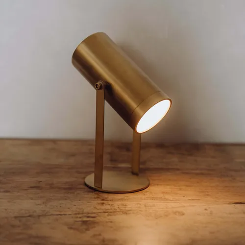 Projecteur autonome doré