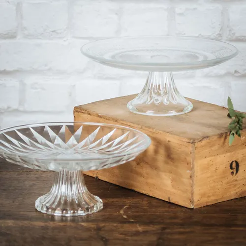 Plat sur pied en verre