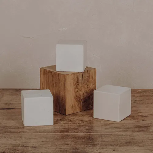 Cube bois blanc