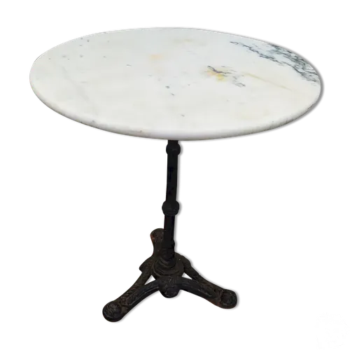 Table à cocktail + Nappe + Tabouret
