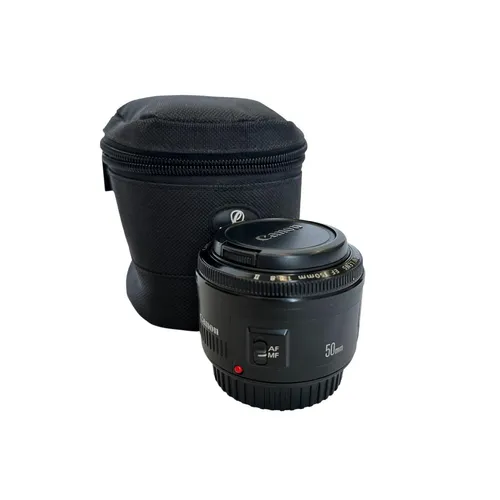 Canon 50mm f/1.8 Lens with Case