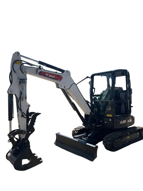 Mini Excavator: Bobcat E35