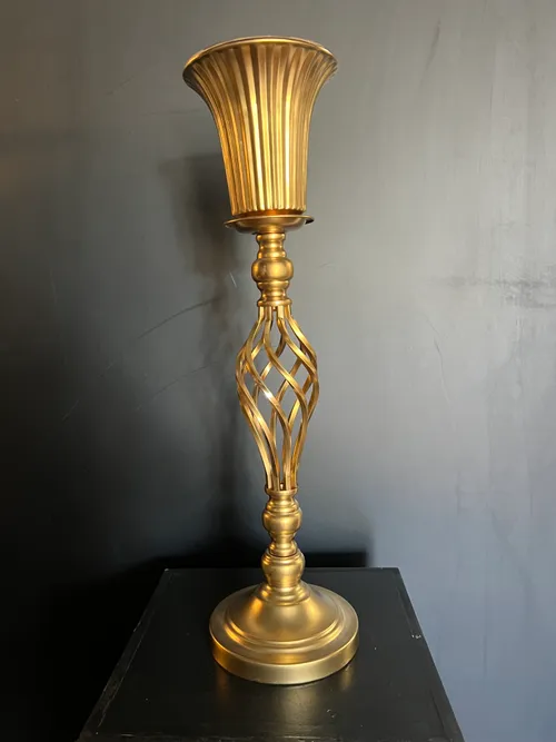 22in Swirl Trumpet Vase
