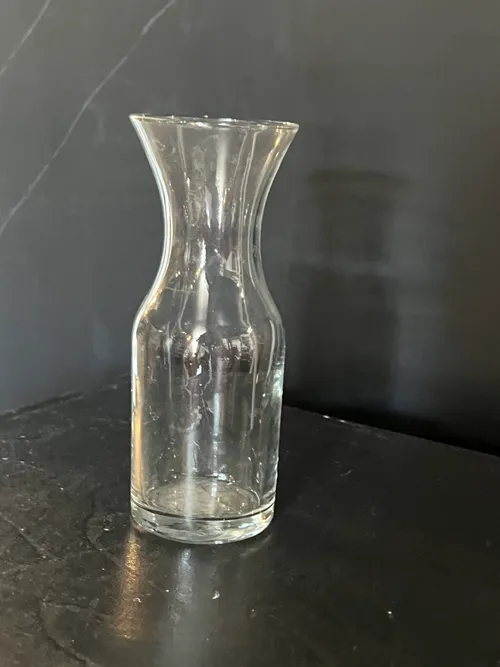6.5in Clear Milk Vase