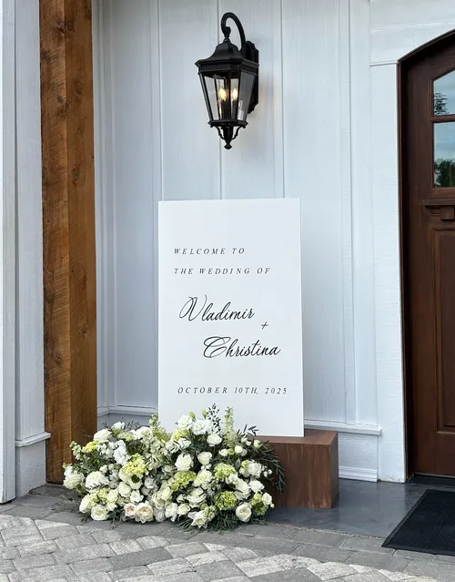 Wood Base welcome Sign