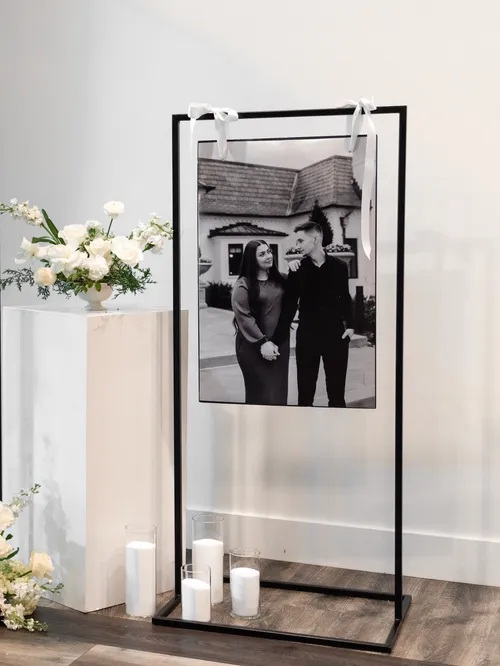 Metal Sign Stand 22in Wide