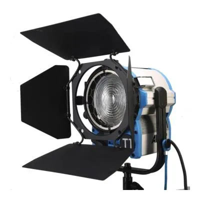 ARRI T1 Location Fresnel 1000w Light KIT (Dimmer, Scrims, Spare Bulb)