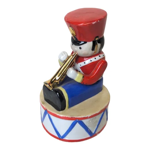 Smalls - Trumpeter Figurine - 4