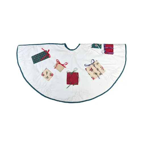 635 - Tree Skirt - 42