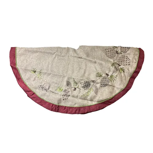 662 - Tree Skirt - 54