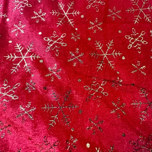 657 - Tree Skirt - 46