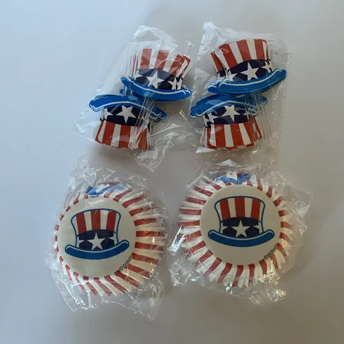 Uncle Sam Cupcake Liners with Hat Toppers