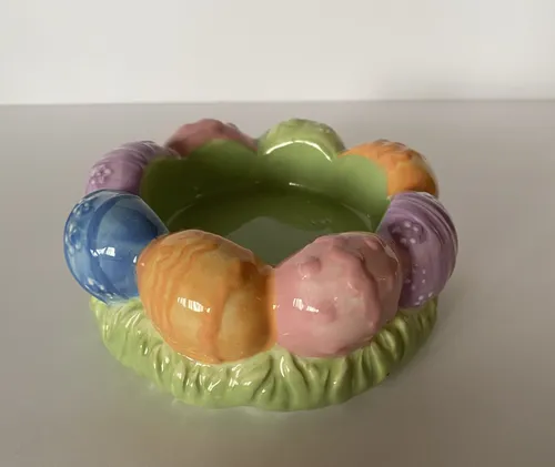 Easter Egg Pillar Candle Holder