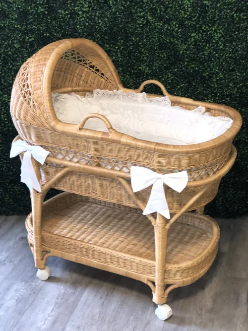 Baby - Large Wicker Bassinet