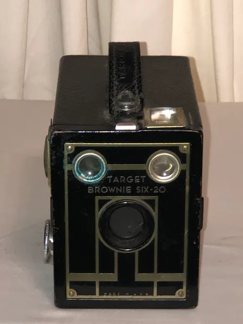 Prop - Vintage Kodak Brownie Target Six-20 Camera