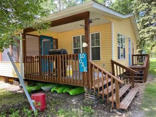 Oak 10 ($180 per night)