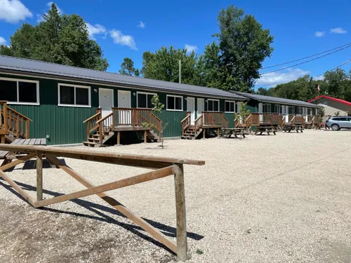 Centre 60 ($100 per night)