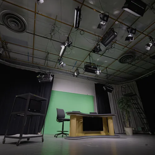 R/TV Studio Space