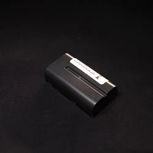 Sony NP Small Battery (Blackmagic, Camcorders, LED Panel Lights)