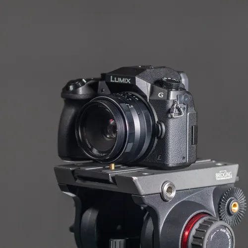 Panasonic Lumix G7 Mirrorless Camera