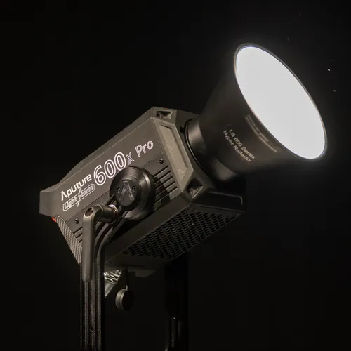 Aputure 600x Bundle