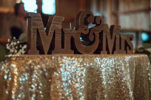 Mr. & Mrs. Wooden Sign