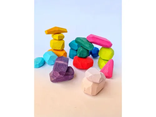 Stohovací dřevěné kameny