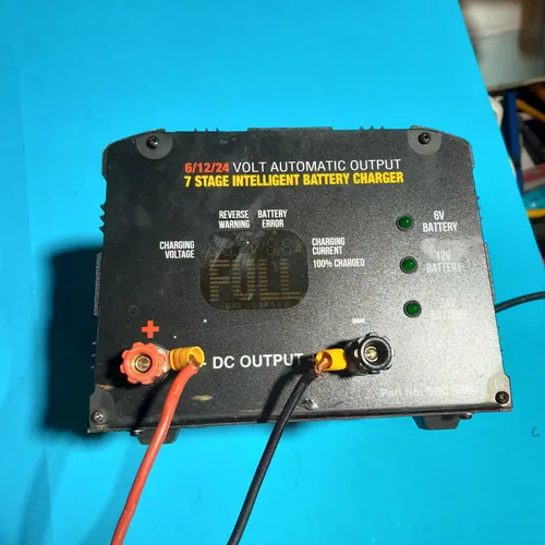 Battery Charger 6, 12 ,24 volt