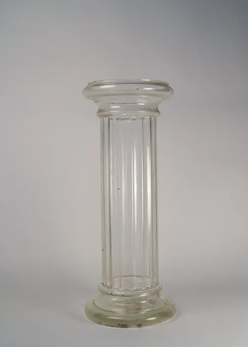 Glass Pillar