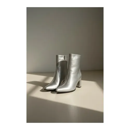 Metallic ankle boots 