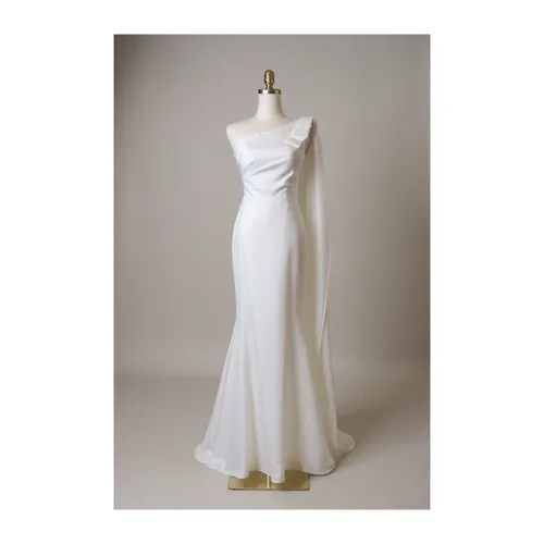 One shoulder bow dress