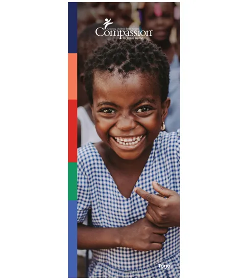 Narrow - Smiling Girl - Pillowcase 3'x8'
