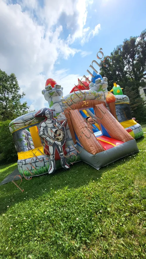 Hüpfburg “Smaug“