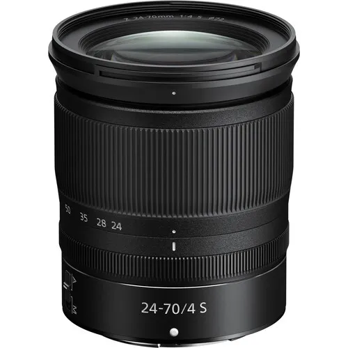 Nikon Z 24-70mm f/4 S objektív
